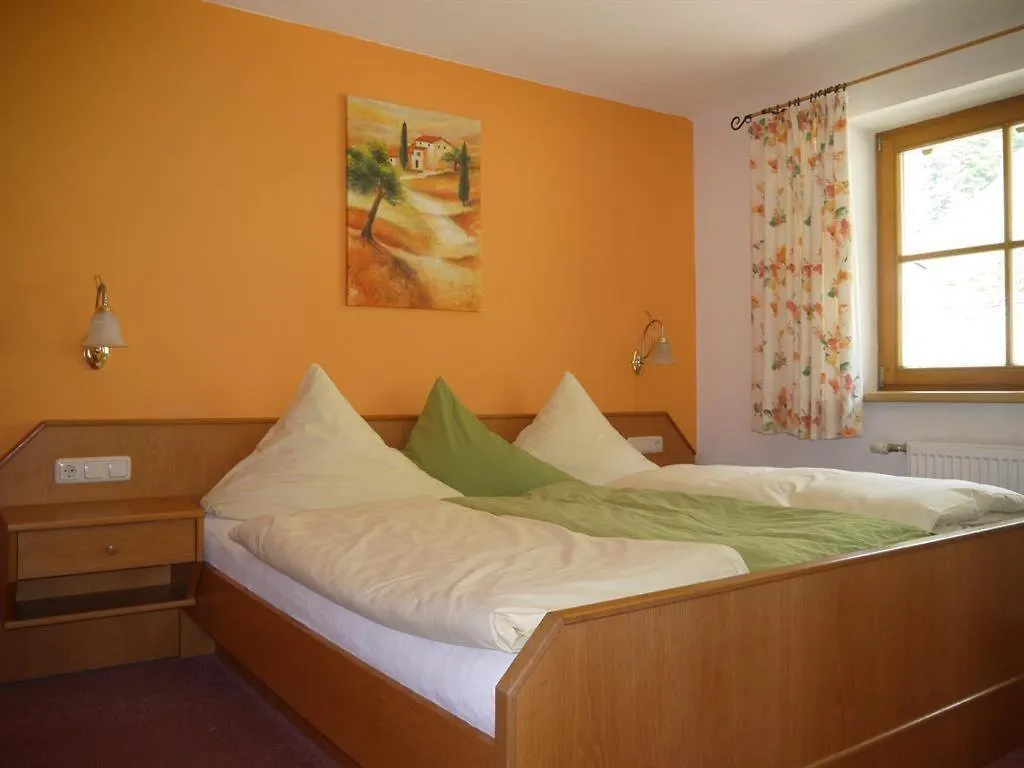 Farm stay Ferienhof Almfrieden Balderschwang